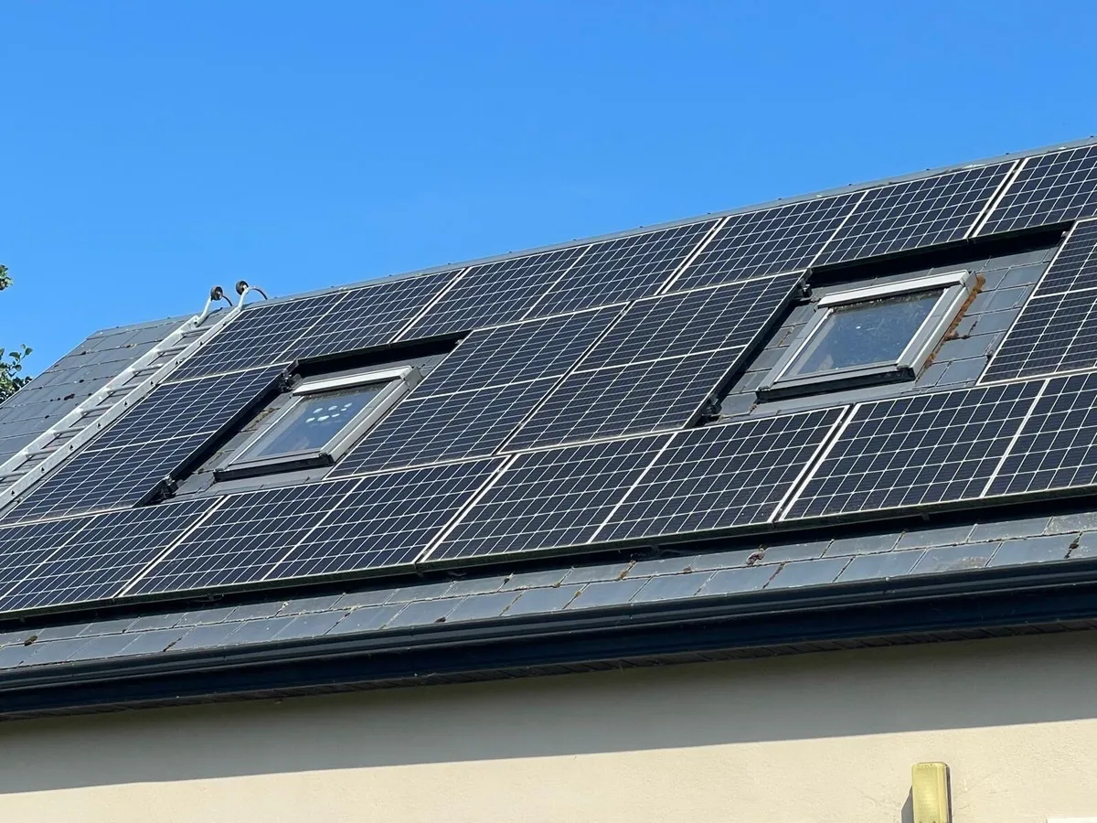 12 solar panels and 5 kw inverter. Co Clare - Image 2