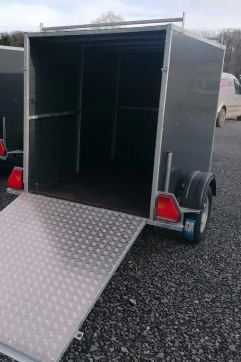Box Trailer - Image 2