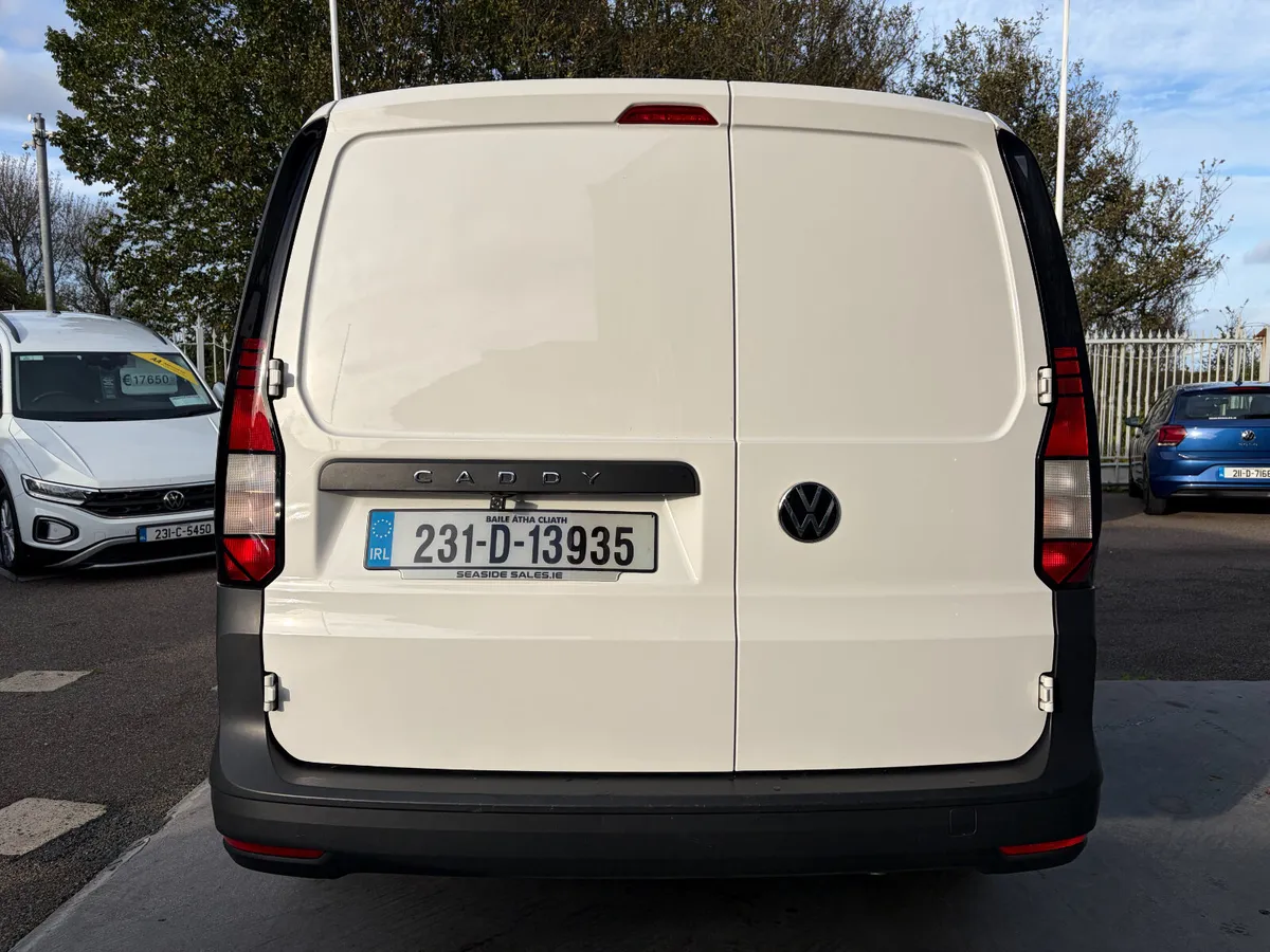 231 Volkswagen Caddy Cargo + - Image 3