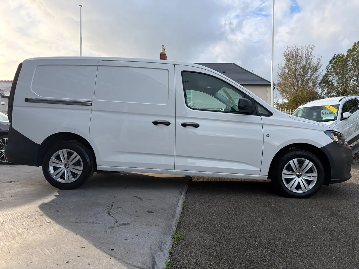 231 Volkswagen Caddy Cargo + - Image 4