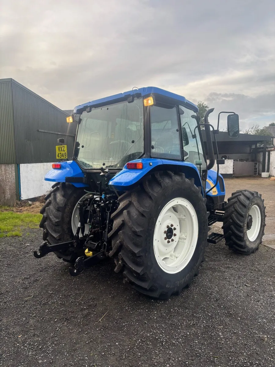 New Holland TL 100A - Image 3