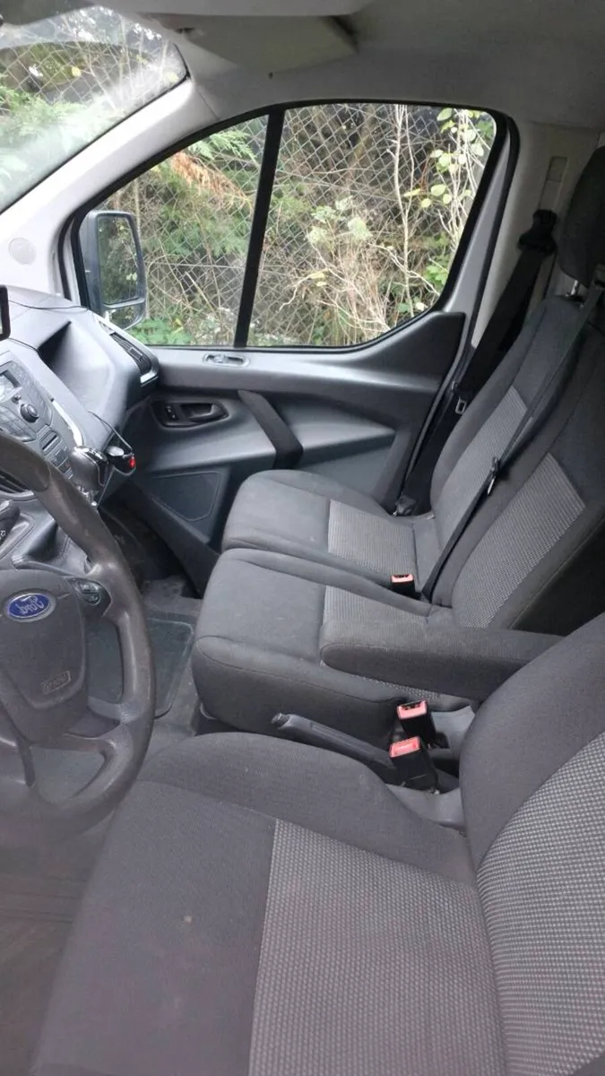 Ford transit custom 2015 2.2TDi - Image 2
