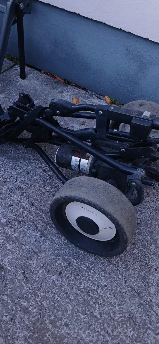 a selection of different golf trolleys - Image 3