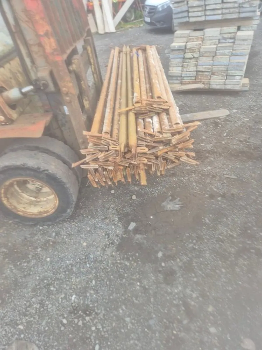 Used scaffolding - Image 3