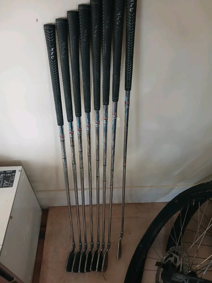 Golf clubs - Image 2