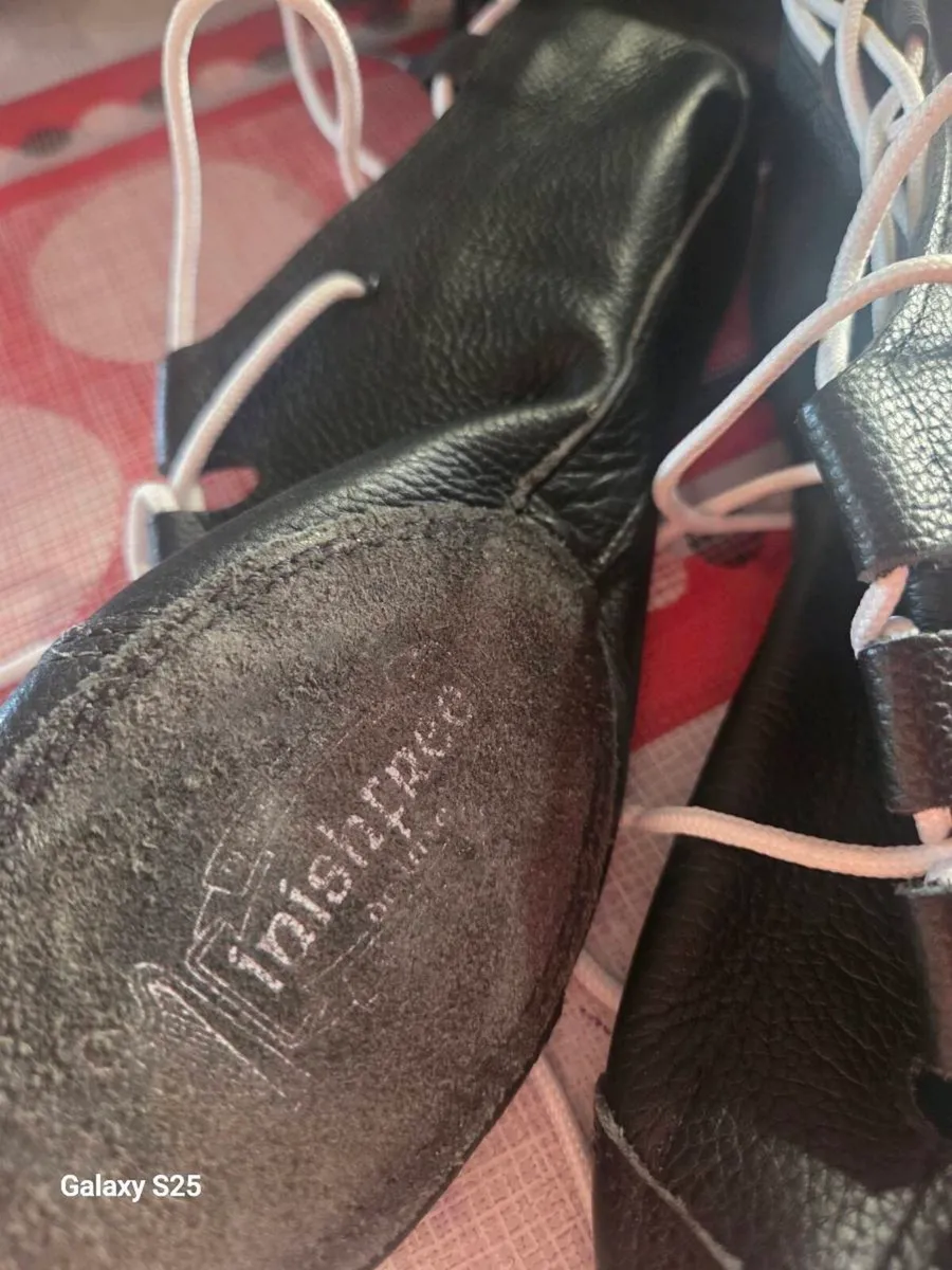 Irish dancing shoes - Image 2