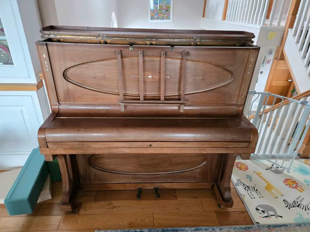 Piano - Image 2