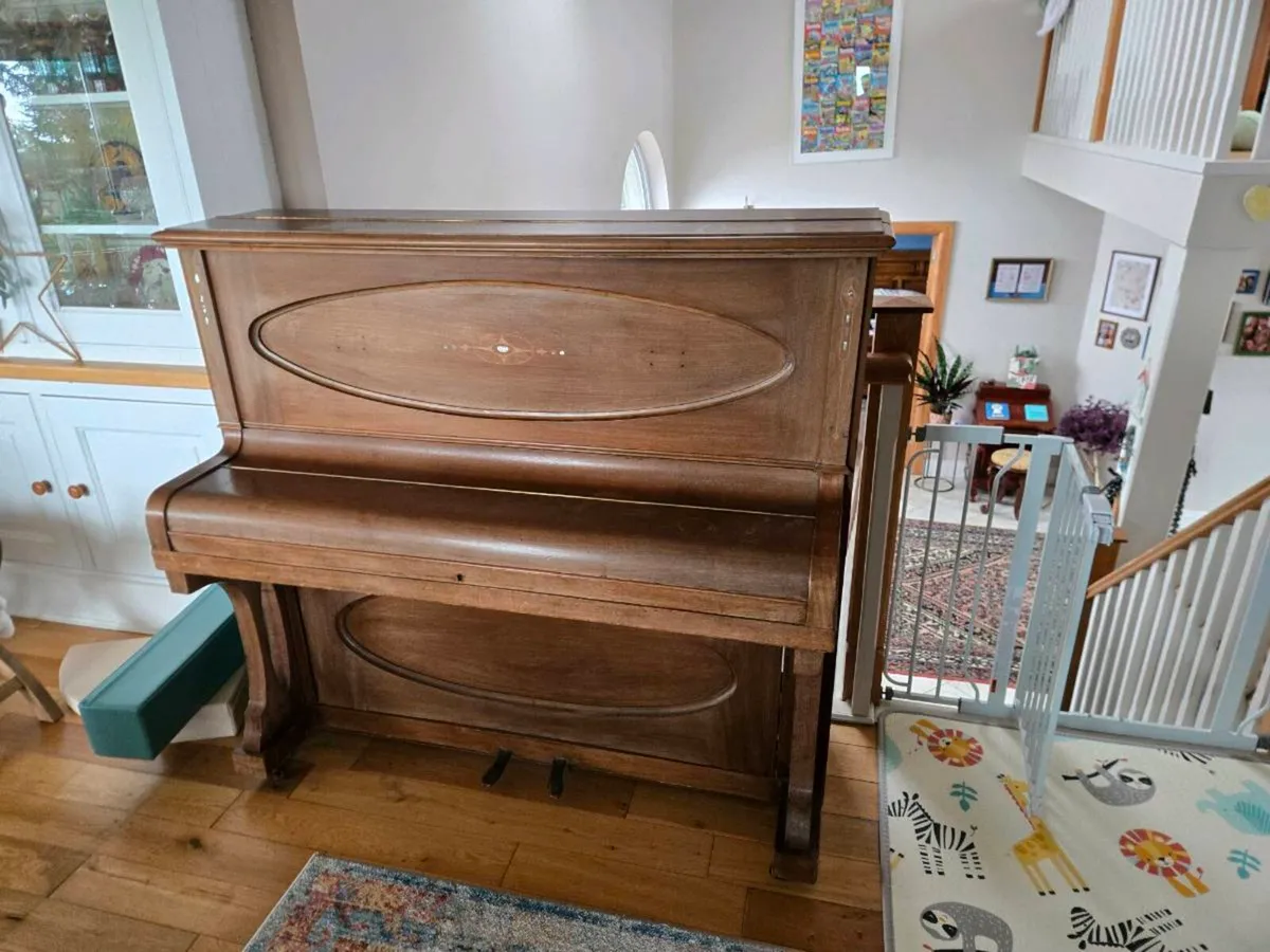 Piano - Image 4