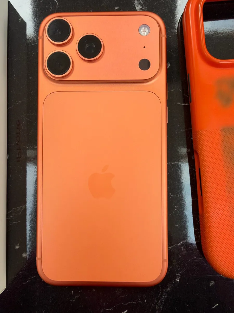iPhone 17 Pro Max 512gb - Image 2