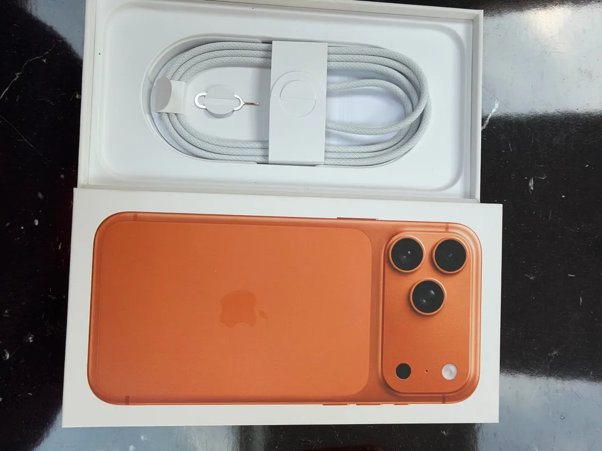 iPhone 17 Pro Max 512gb - Image 4