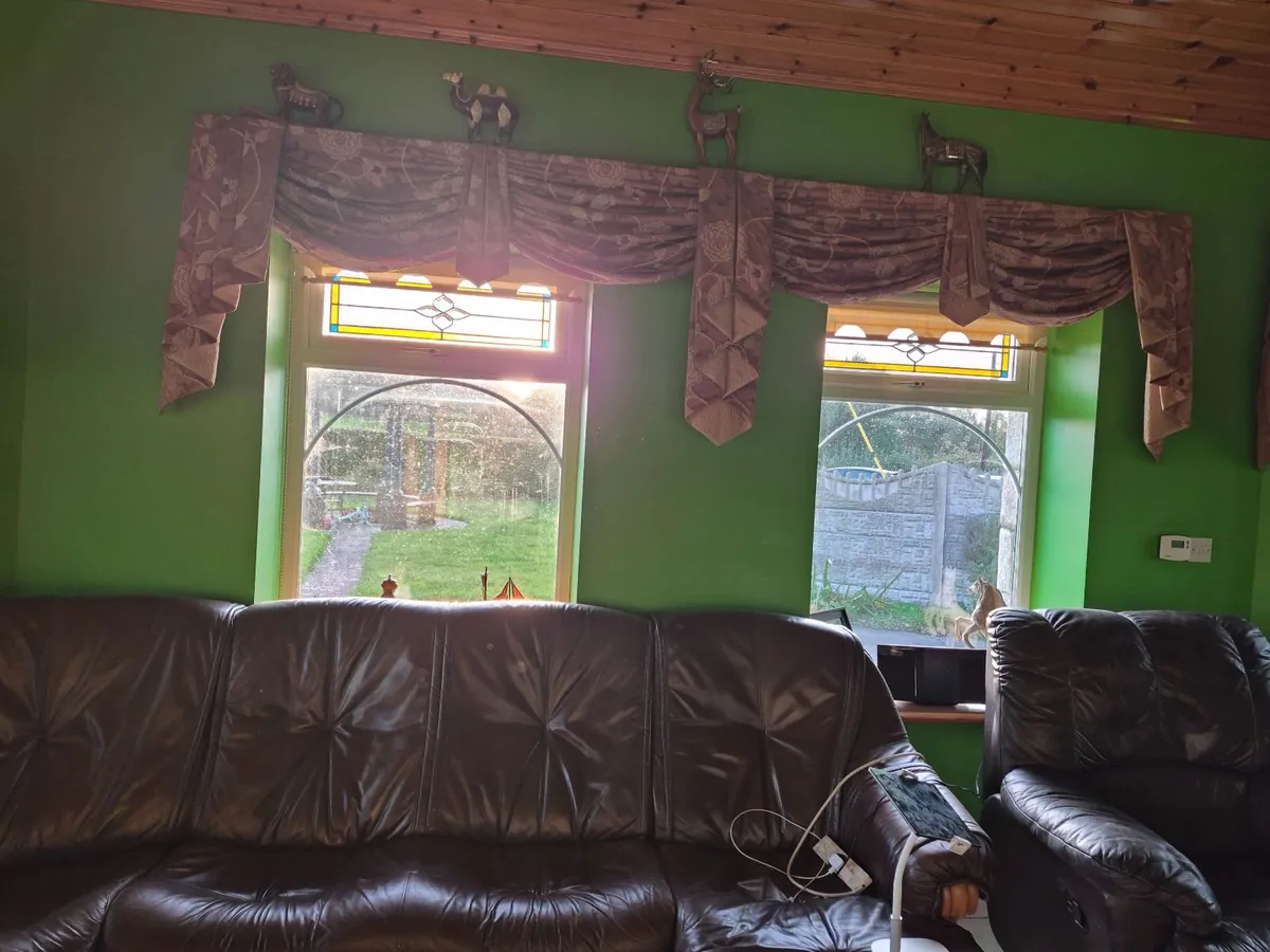 Curtains - Image 1