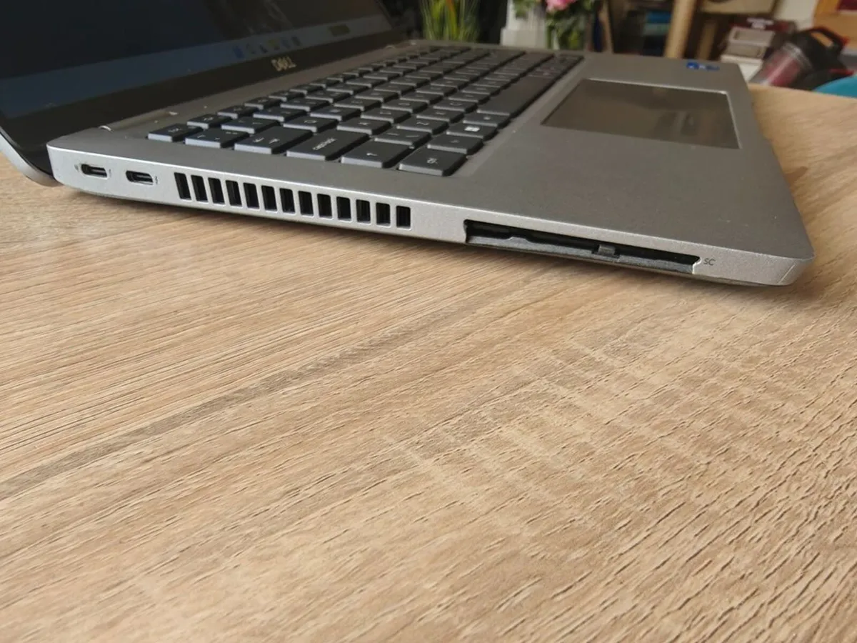 Dell Latitude 5430 Laptop | i5 (12th gen) | 16GB | - Image 2