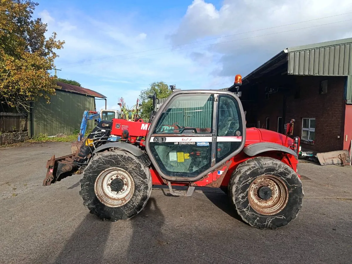 Manitou telehandler - Image 1