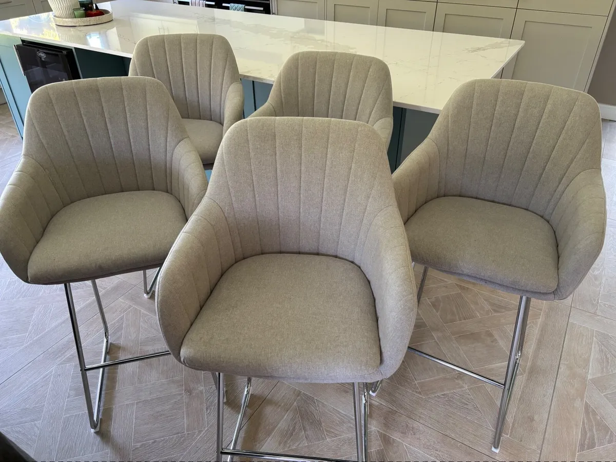 Kitchen/island stools - Image 2