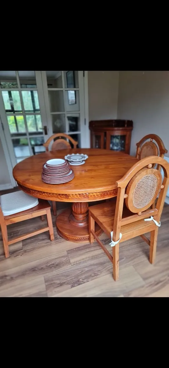 Solid Oak Table and Chairs. - Image 1