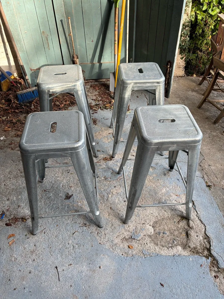 Kitchen Stools (set 4) - Image 1