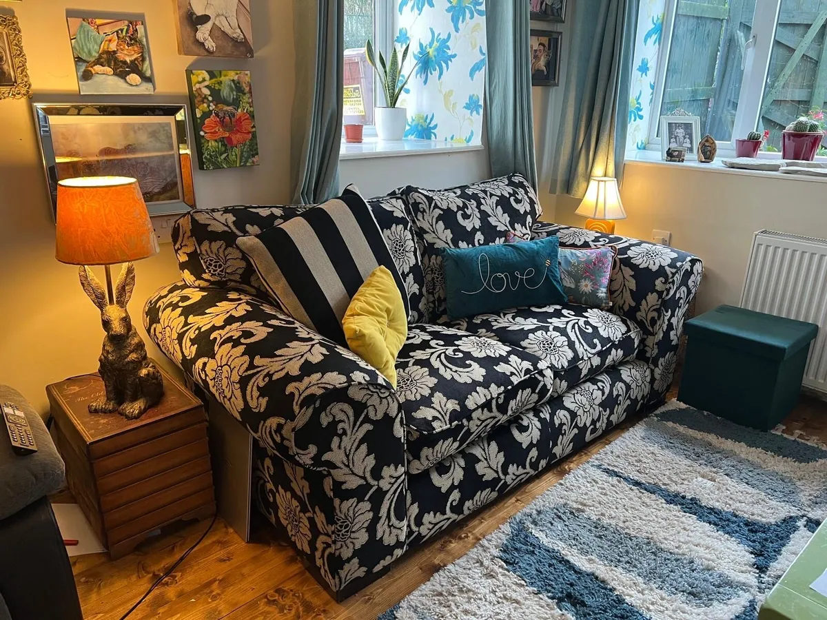 2 seater sofa - Image 2