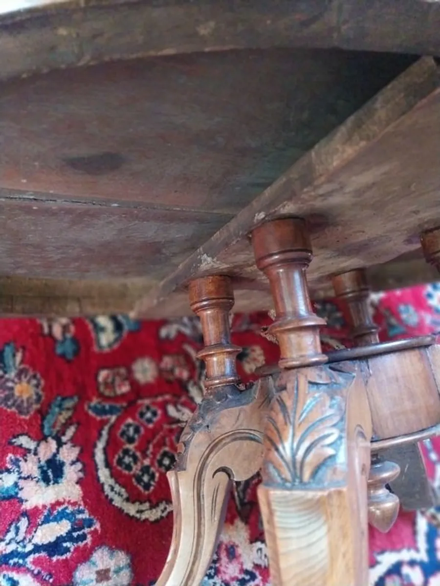 Antique coffee table - Image 4