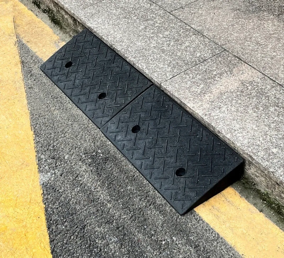 2 x Kerb Access Ramps NEW for Wheelchair / Car - Image 3