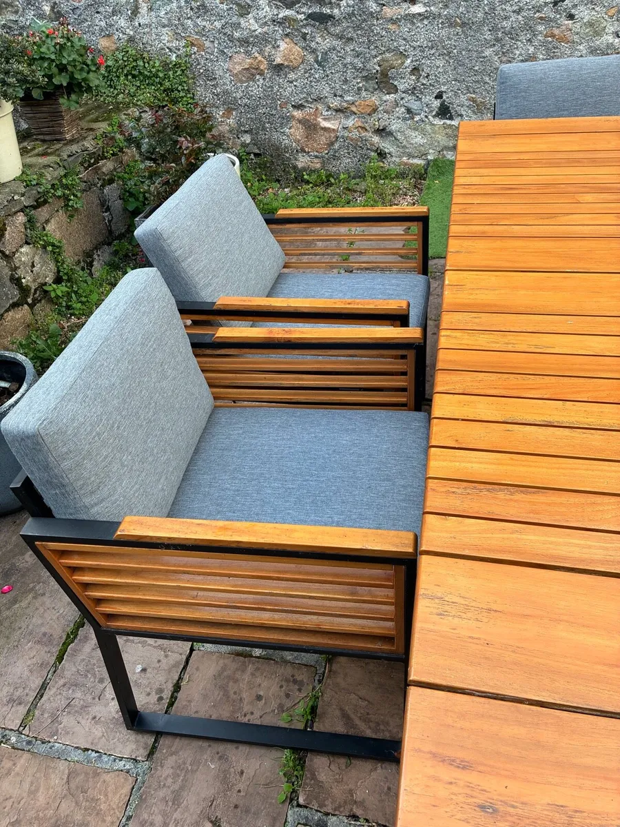 Patio Table and Chairs - Image 3