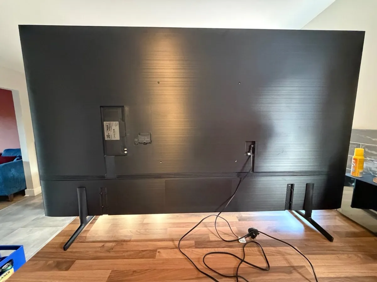 Samsung 75” 4K QLED Smart TV (QE75Q60AAU) - Image 3