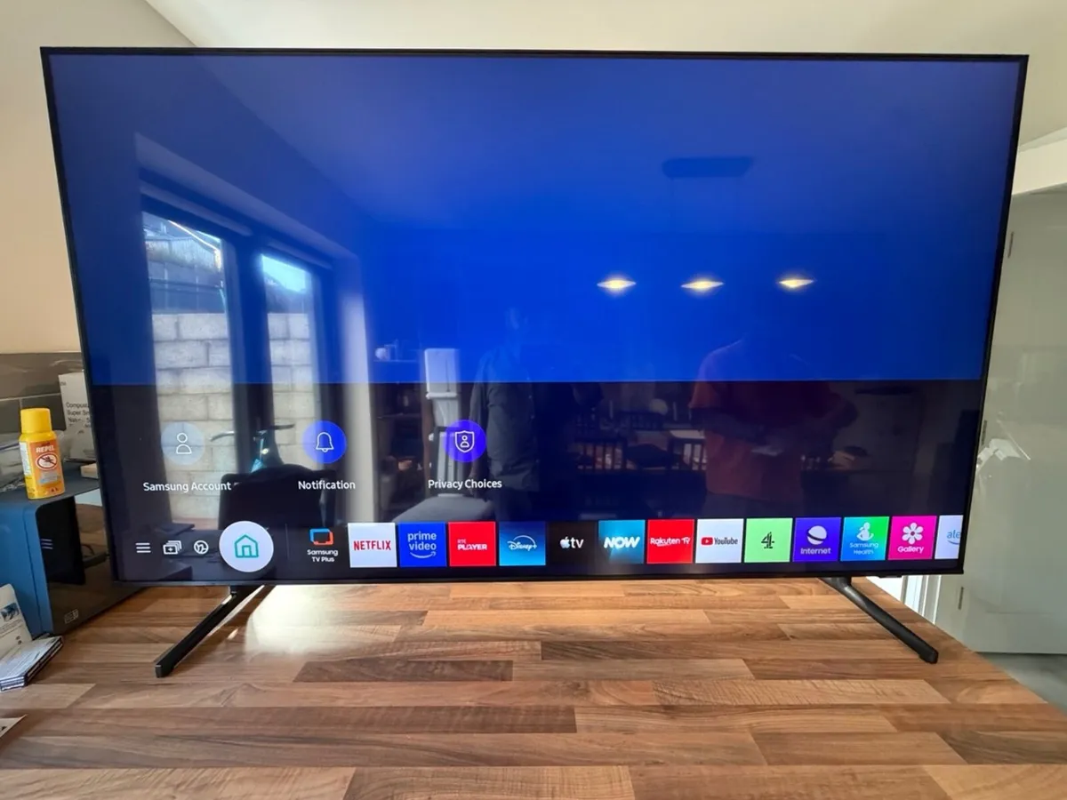 Samsung 75” 4K QLED Smart TV (QE75Q60AAU) - Image 1