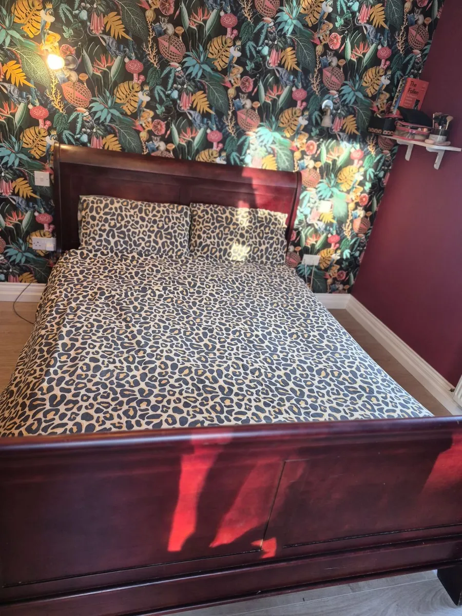 5ft King Sleigh Bed - Image 4