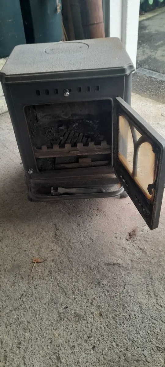 Evergreen 8 kw solid fuel stove - Image 2
