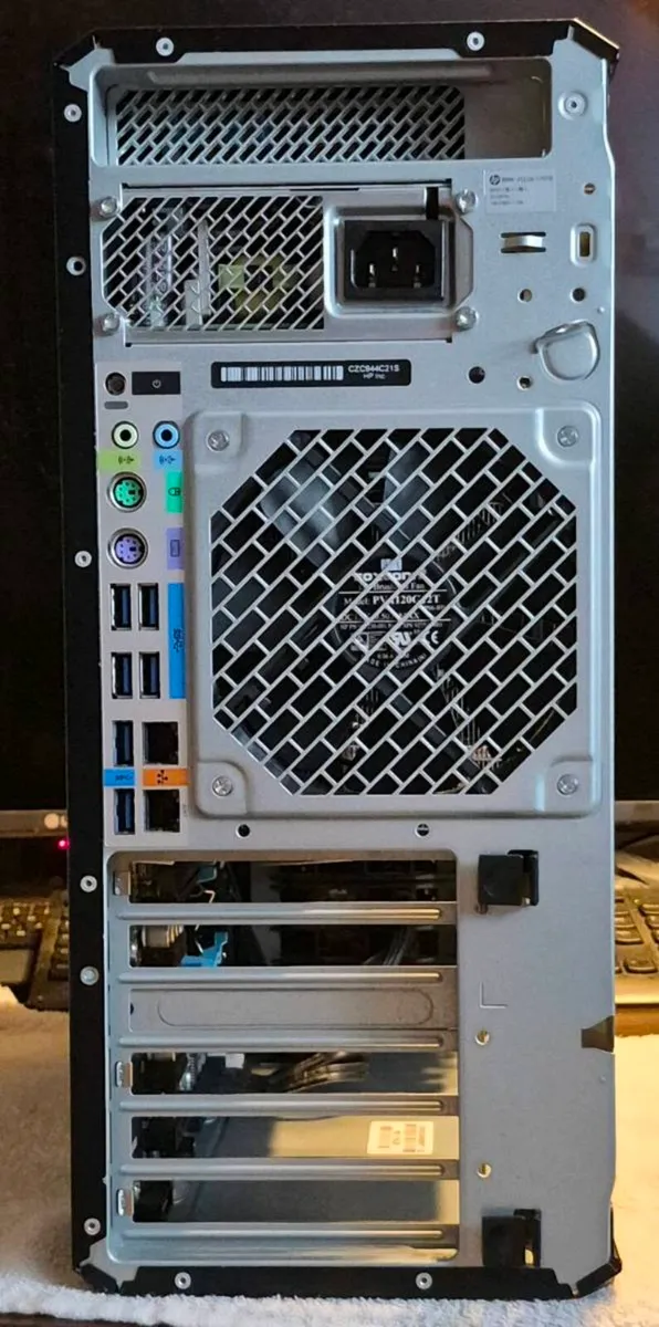 Hp Z4 G4 Workstation - Image 3