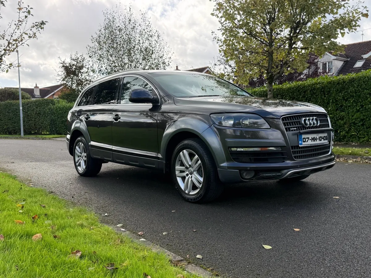 Audi q7 3.0 diesel 5 seater comercial tax doe04/27 - Image 1