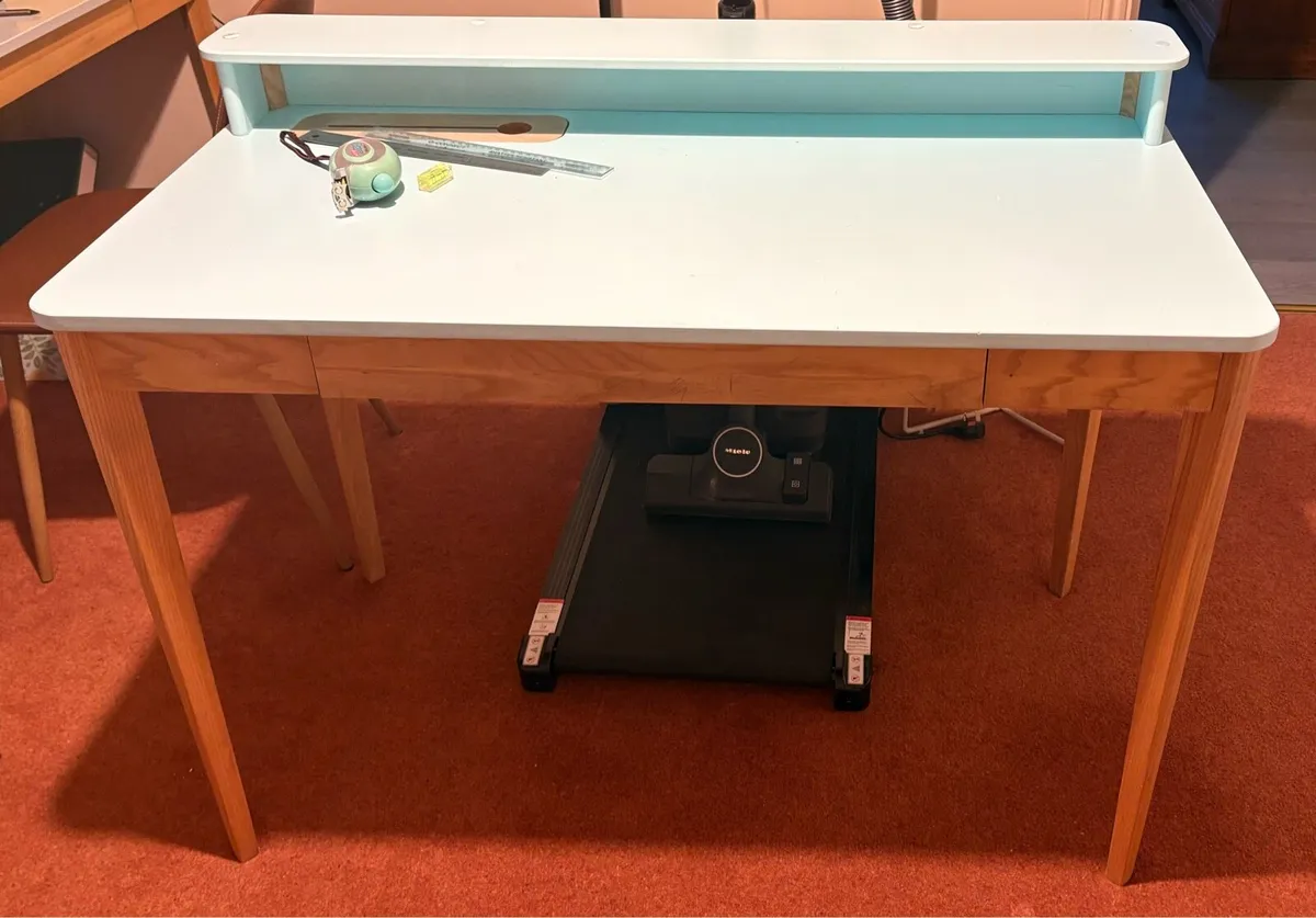 Desk - Image 1