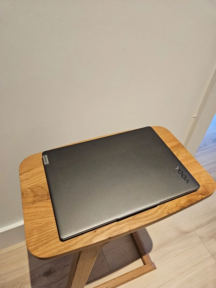 Lenovo laptop - Image 1