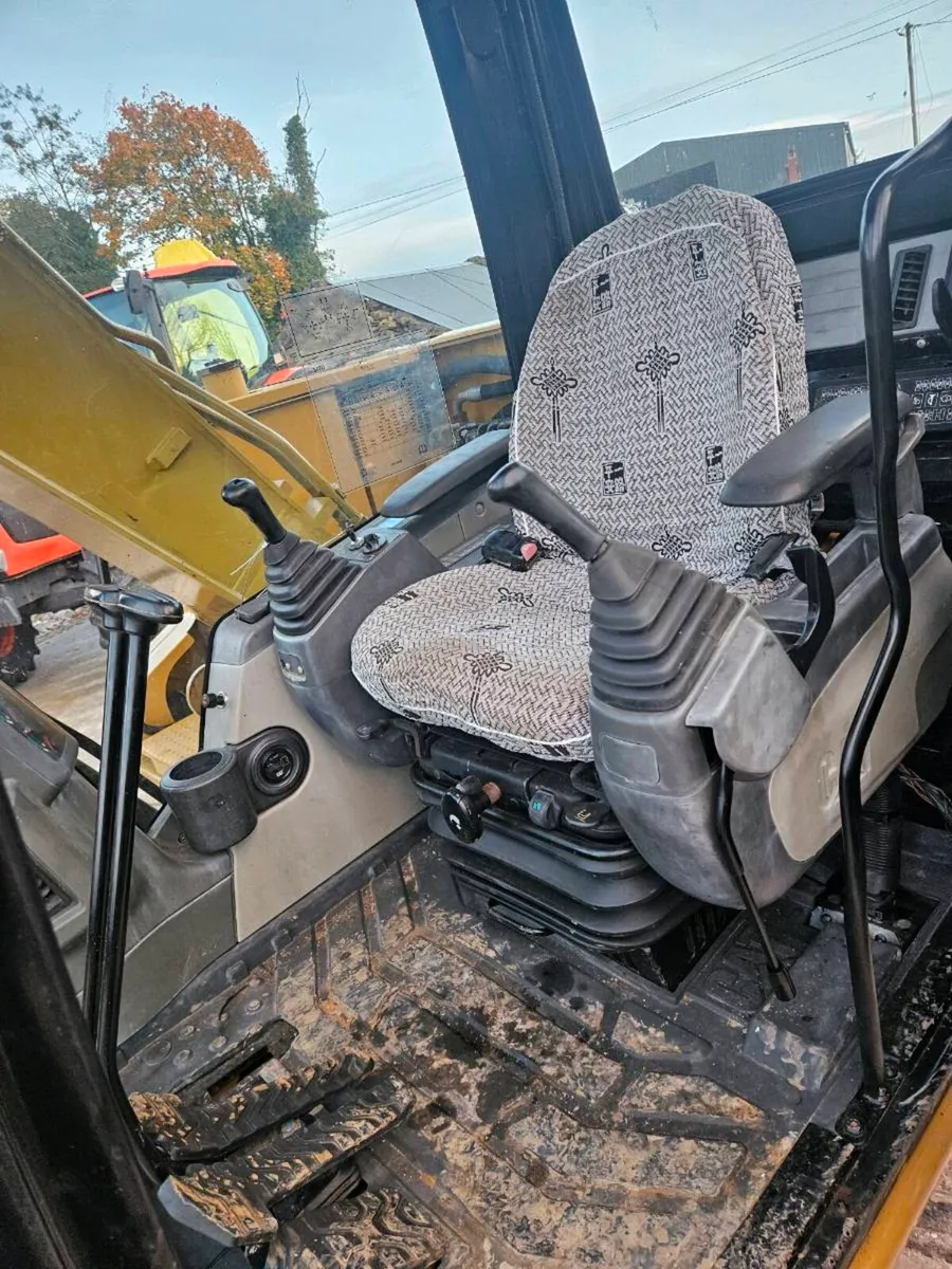 Cat 307d - Image 4