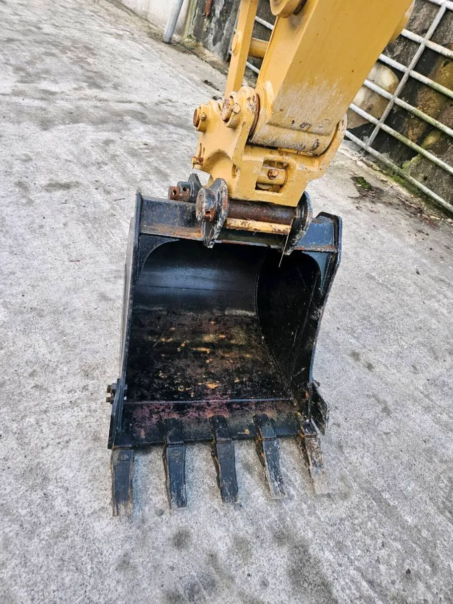 Cat 307d - Image 3
