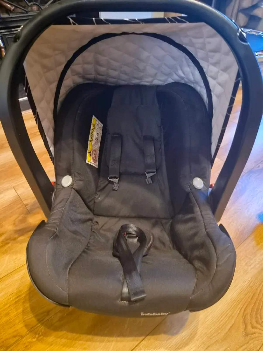 Infababy baby chair - Image 1