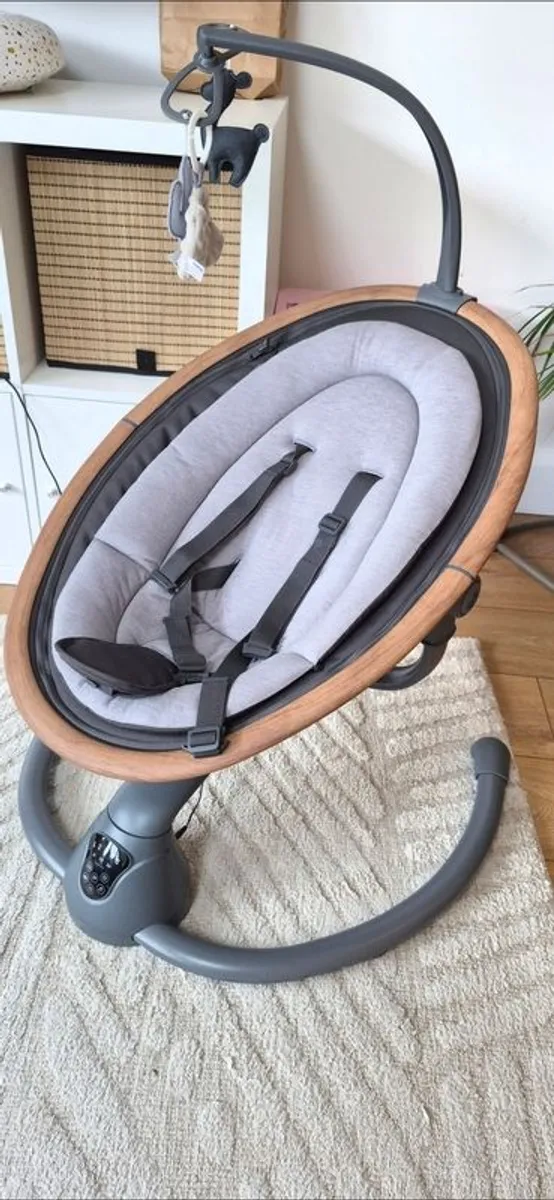 Baby swing - Image 1