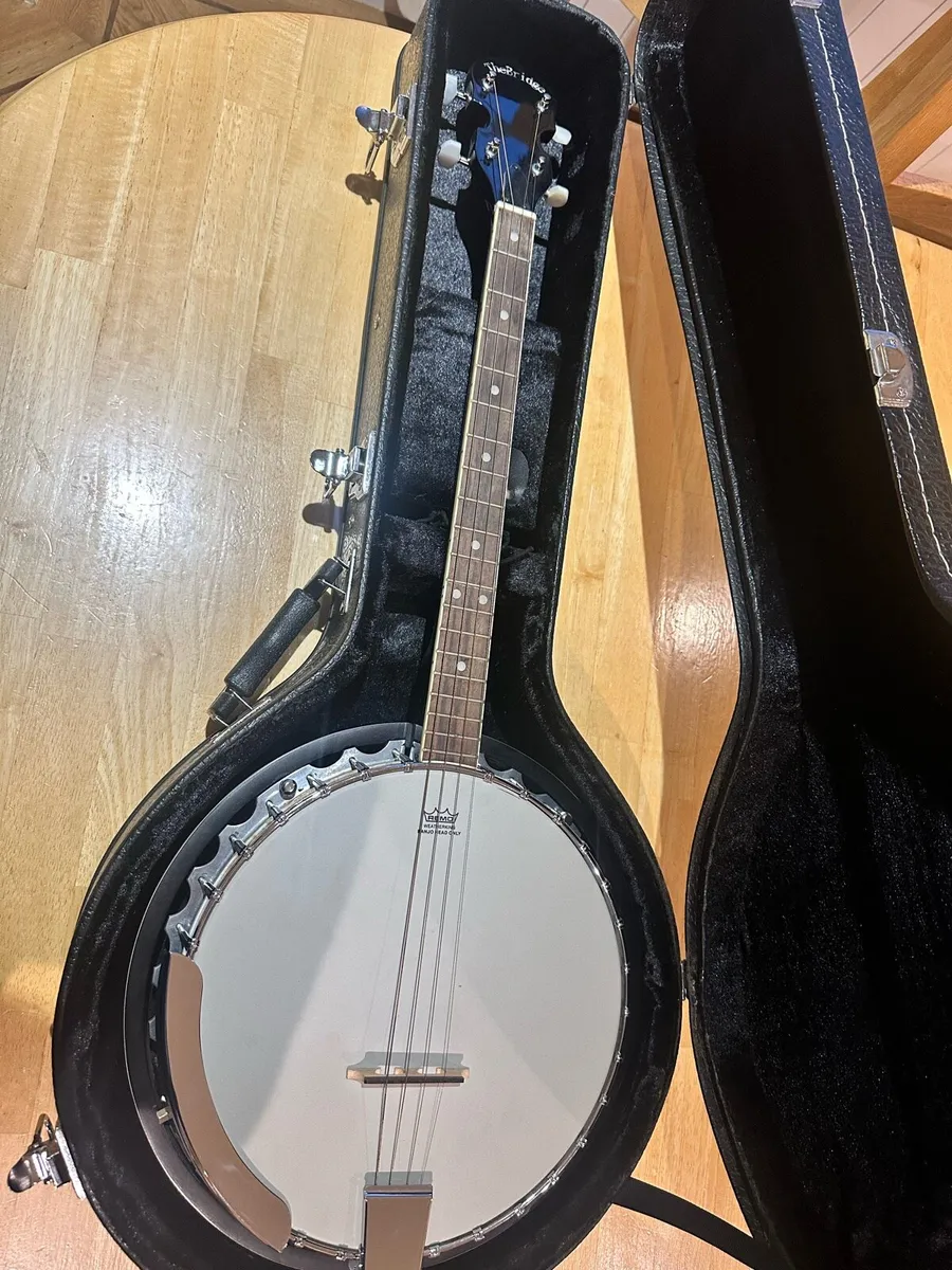 Banjo - Image 1