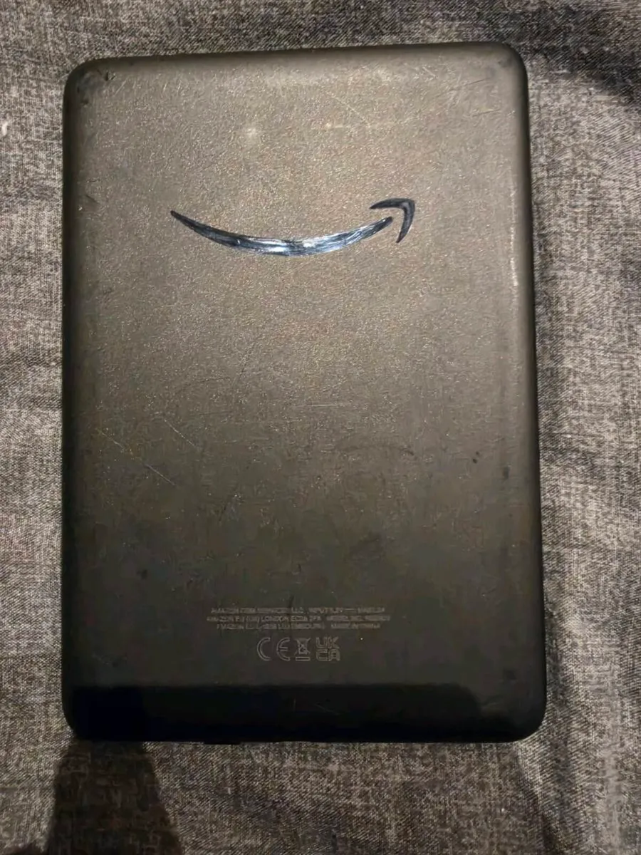 Amazon Kindle - Image 2