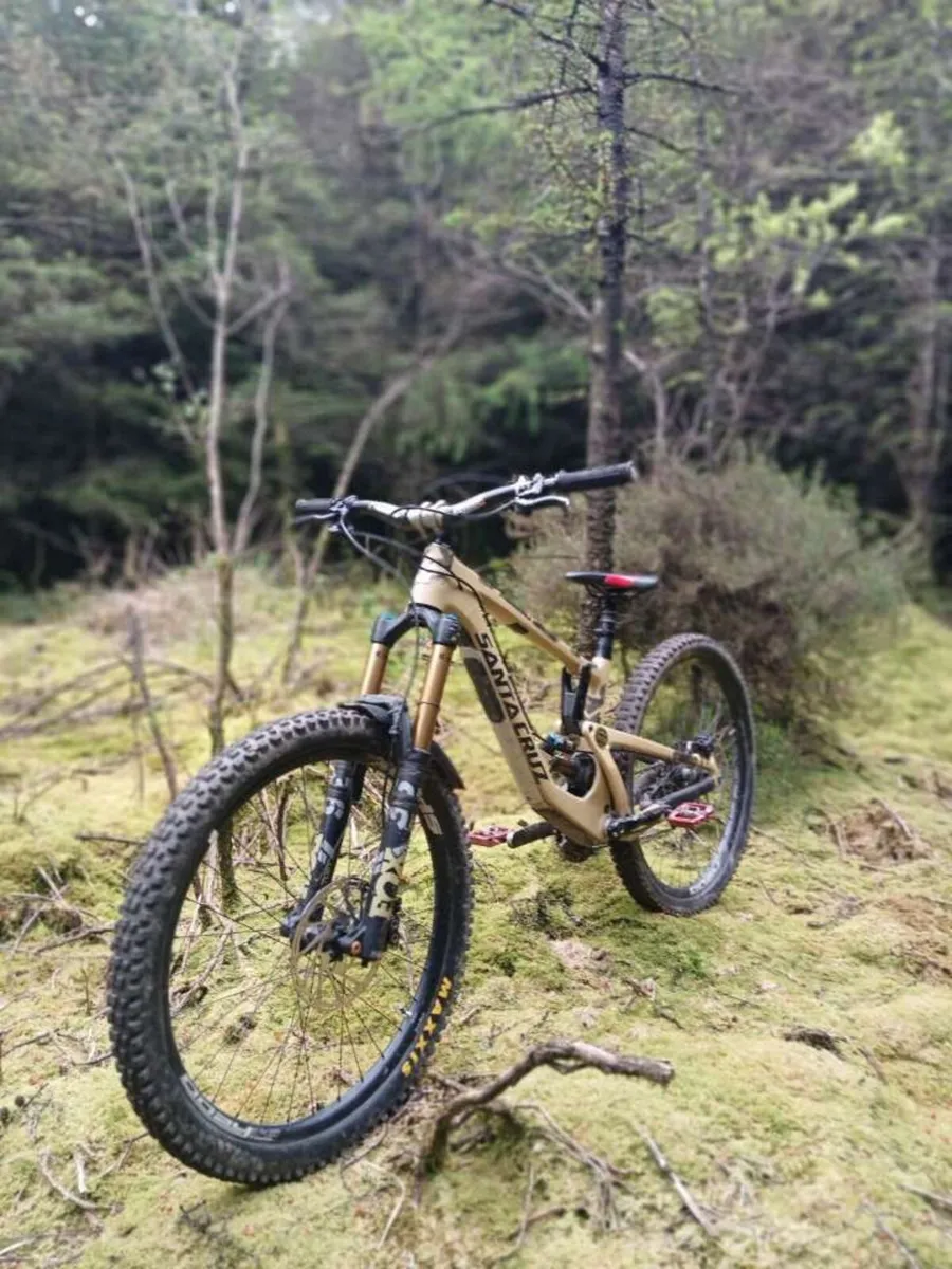 Santa Cruz Nomad CC - Image 2