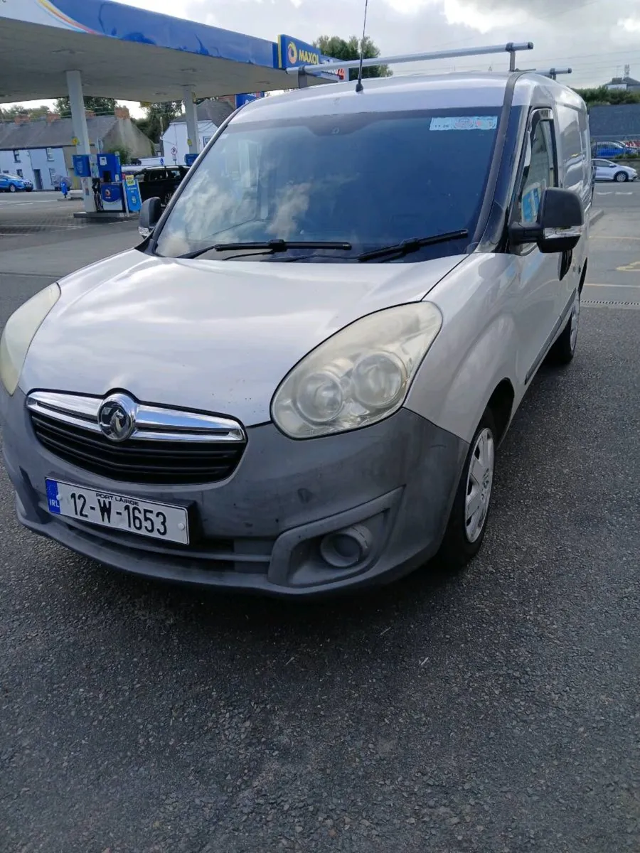 Van - Image 1