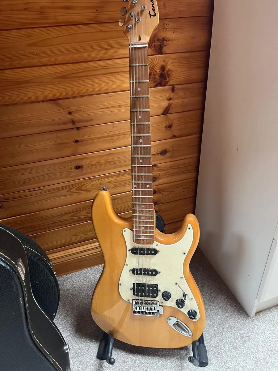 Electric guitars - Image 2