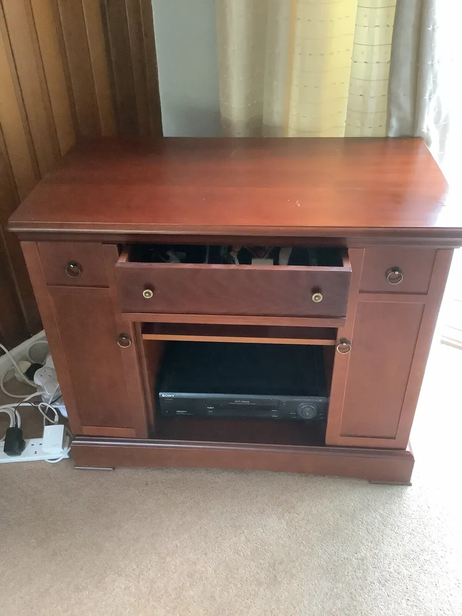 Tv unit - Image 1