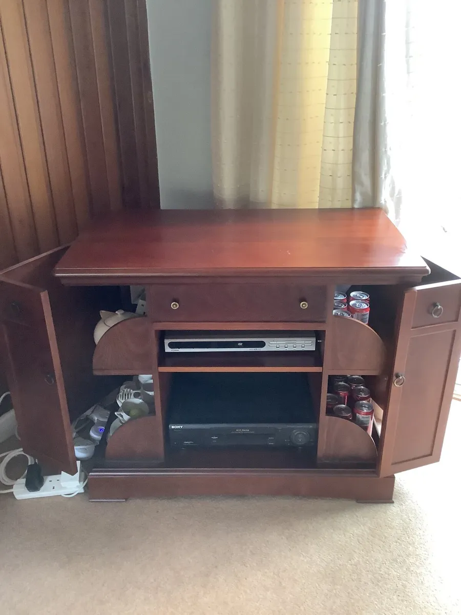 Tv unit - Image 2