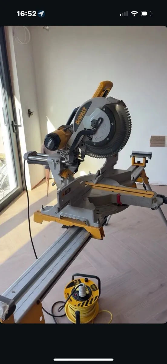 Dewalt Drop Saw - Image 1