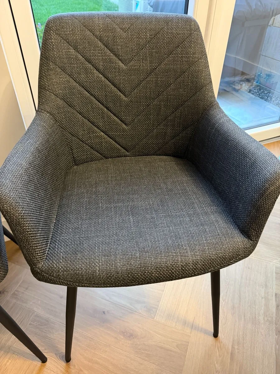 Dining chairs - Image 2
