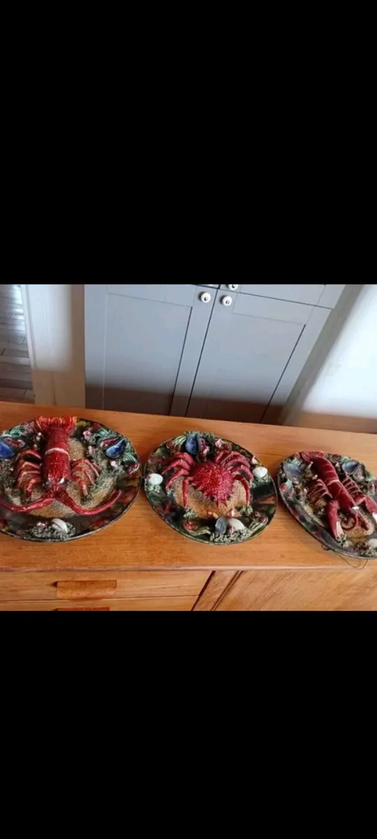 Antique alvaro jose original wall plates - Image 1