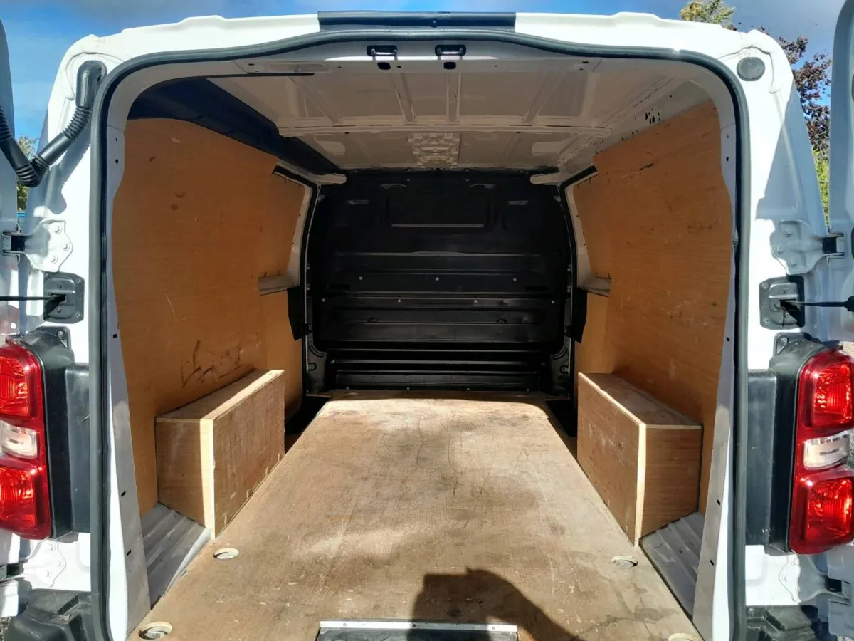 Opel vivaro - Image 4