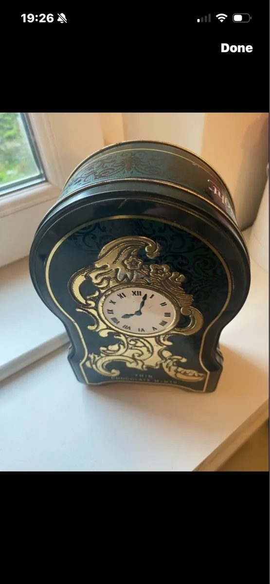 Vintage After Eight Clock Shaped Metal Box - Image 2