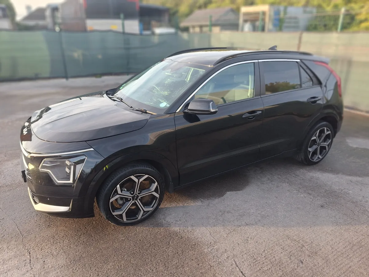 231 Kia Niro  Hybrid  K3  1.6 Petrol  Automatic - Image 1