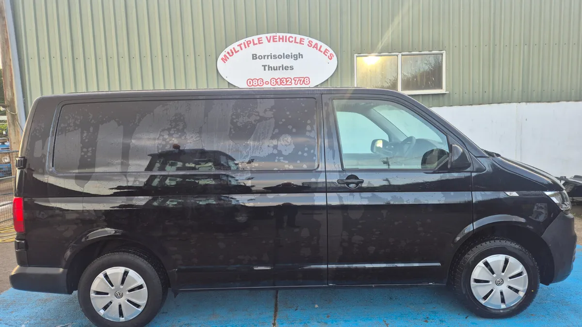 VOLKSWAGGON TRANSPORTER - Image 1